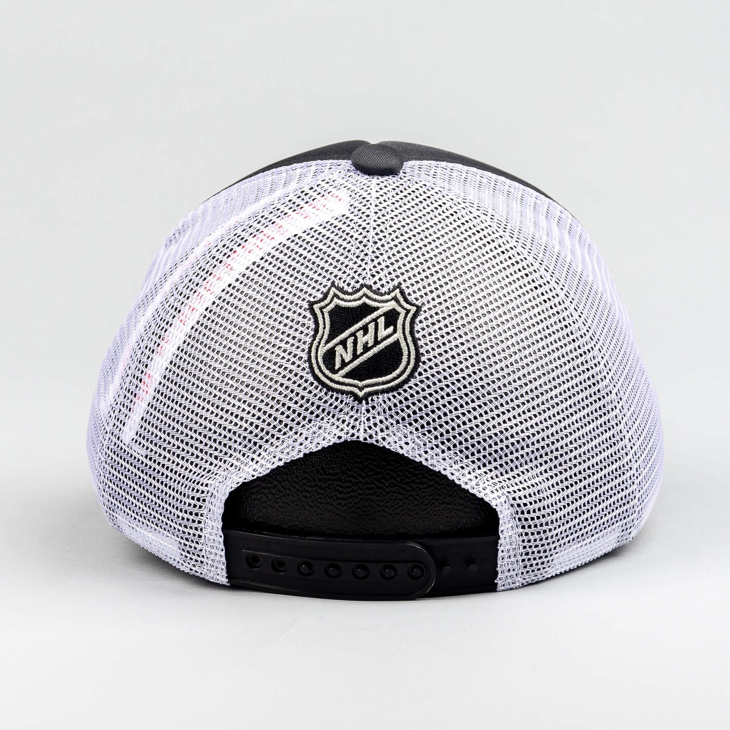 Outer Stuff Nhl Lifestyle Snapback Trucker Vegas Golden Knights Grey