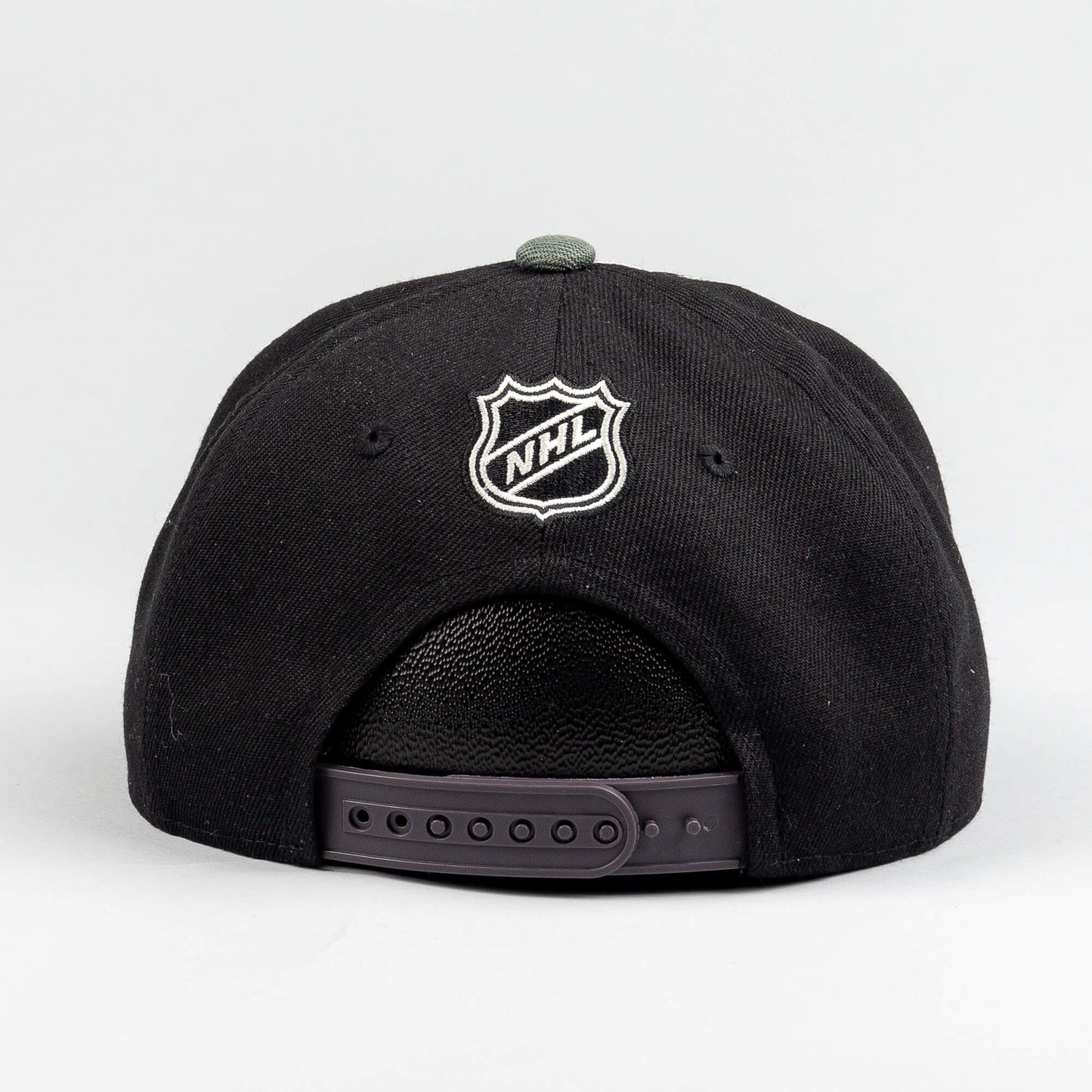 Outer Stuff Nhl Lifestyle Deadstock Snapback Vegas Golden Knights Grey