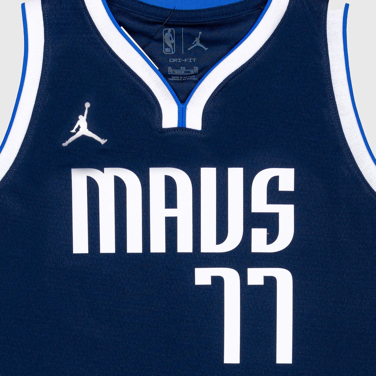 Detský basketbalový dres Jordan Boys Statement Swingman Jersey - NBA Player - 8-20Y - Dallas Mavericks Luka Dončić tmavomodrý