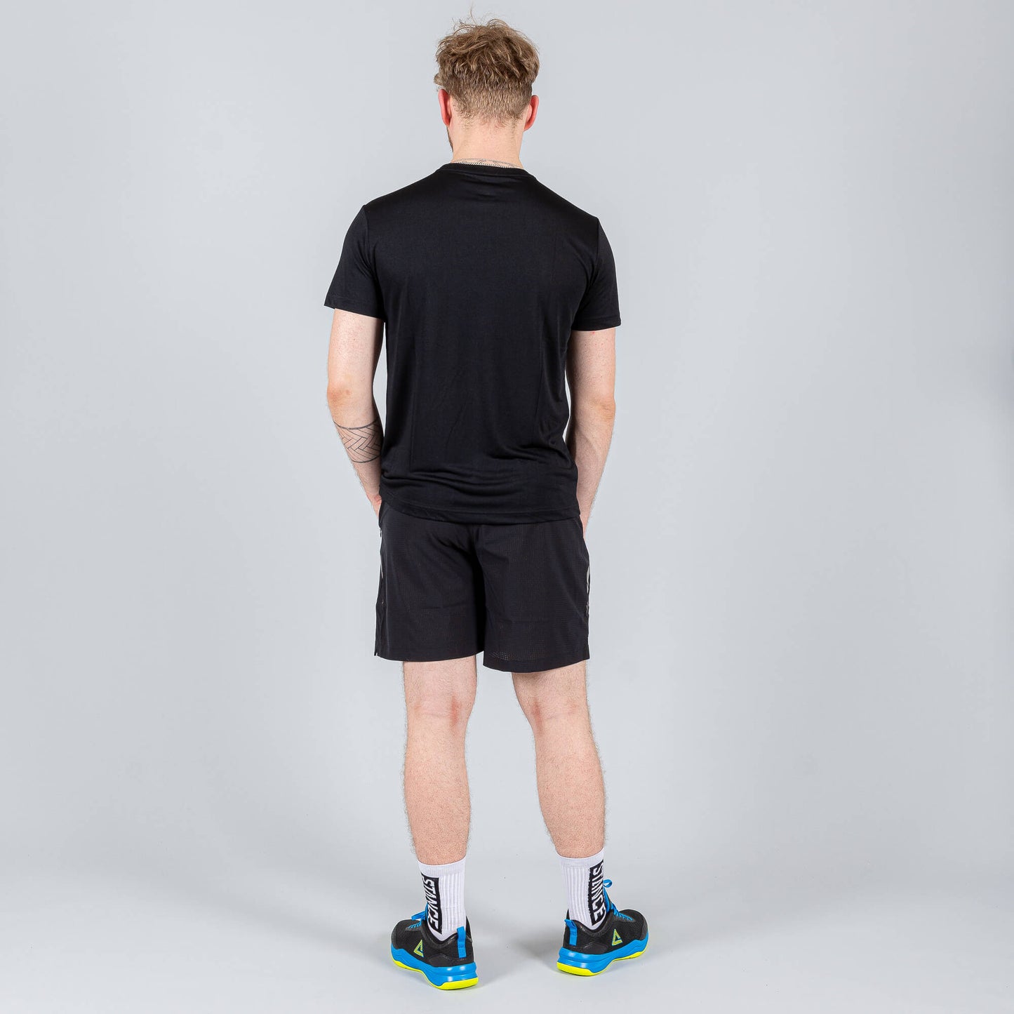 Bežecké šortky Peak Running Series Woven Shorts čierne