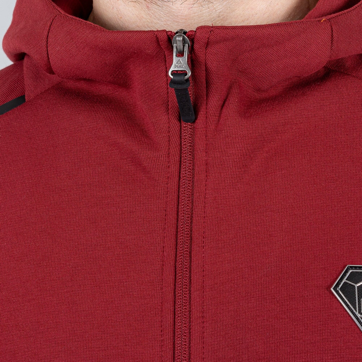 Peak Hoodie Sweater With Front Zipper Burgundy