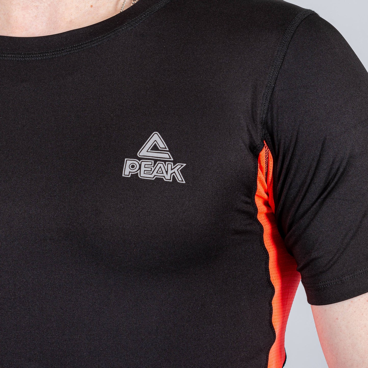 PEAK FUNCTIONAL T-SHIRT Black/Fluorescent orange