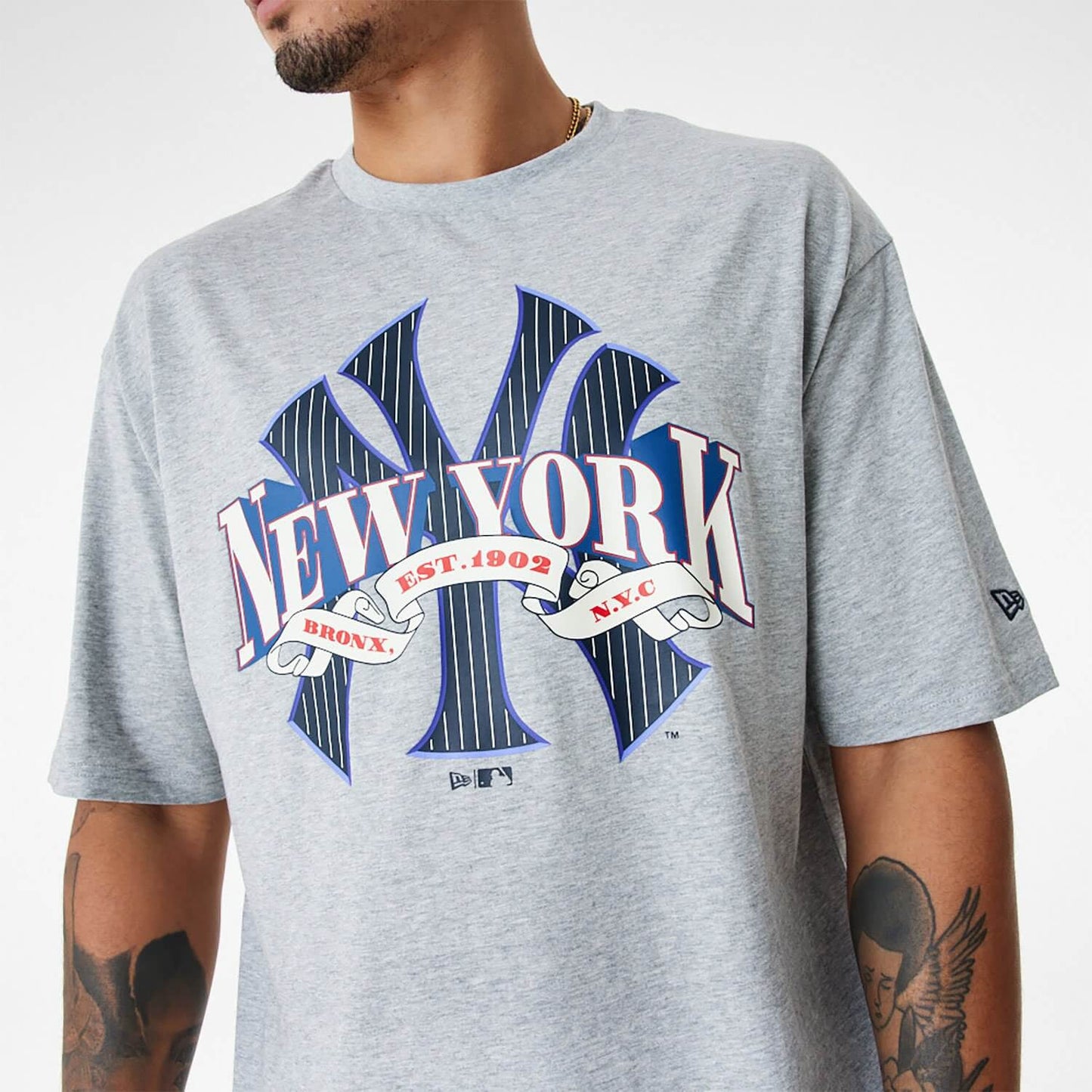 New Era New York Yankees MLB Arch Logo Graphic Grey Oversized T-Shirt