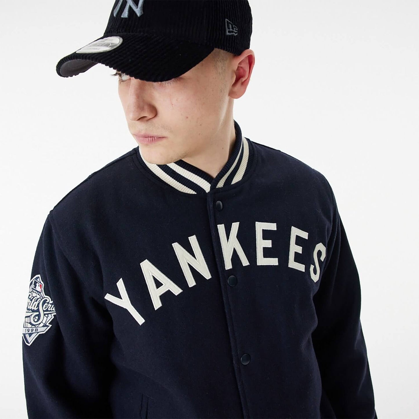 Bunda New Era New York Yankees MLB Varsity Jacket tmavomodrá