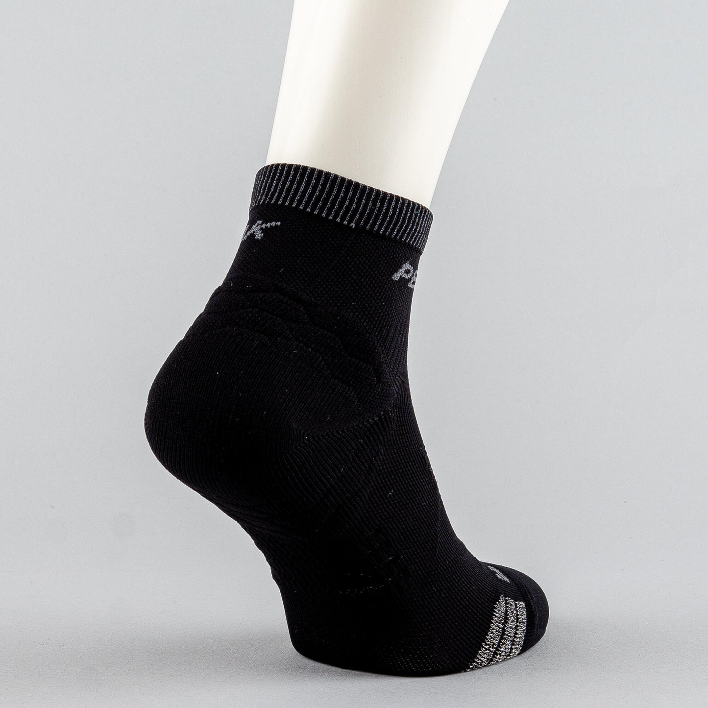 Bežecké ponožky Peak Running Socks čierne