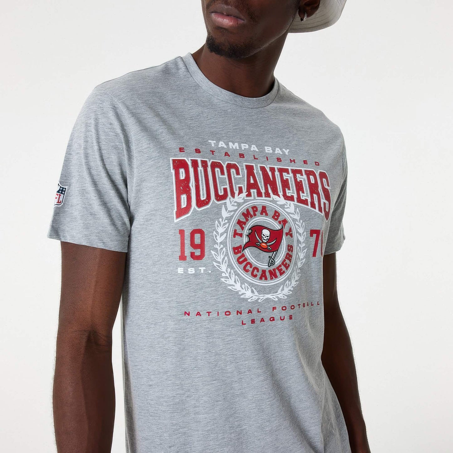 NEW ERA NFL Team Graphic Tampa Bay Buccaneers Grey T-Shirt