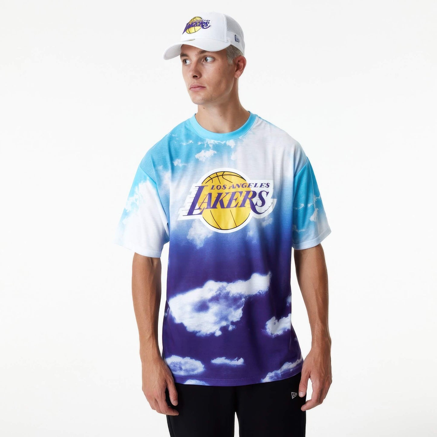 Tričko New Era La Lakers NBA Sky All Over Print Blue Oversized T-Shirt modré