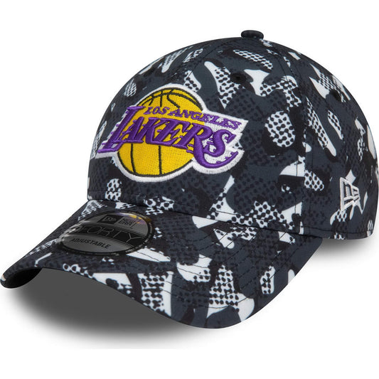 Šiltovka New Era 940 LA Lakers NBA Seasonal Print Black 9FORTY Adjustable Cap čierna