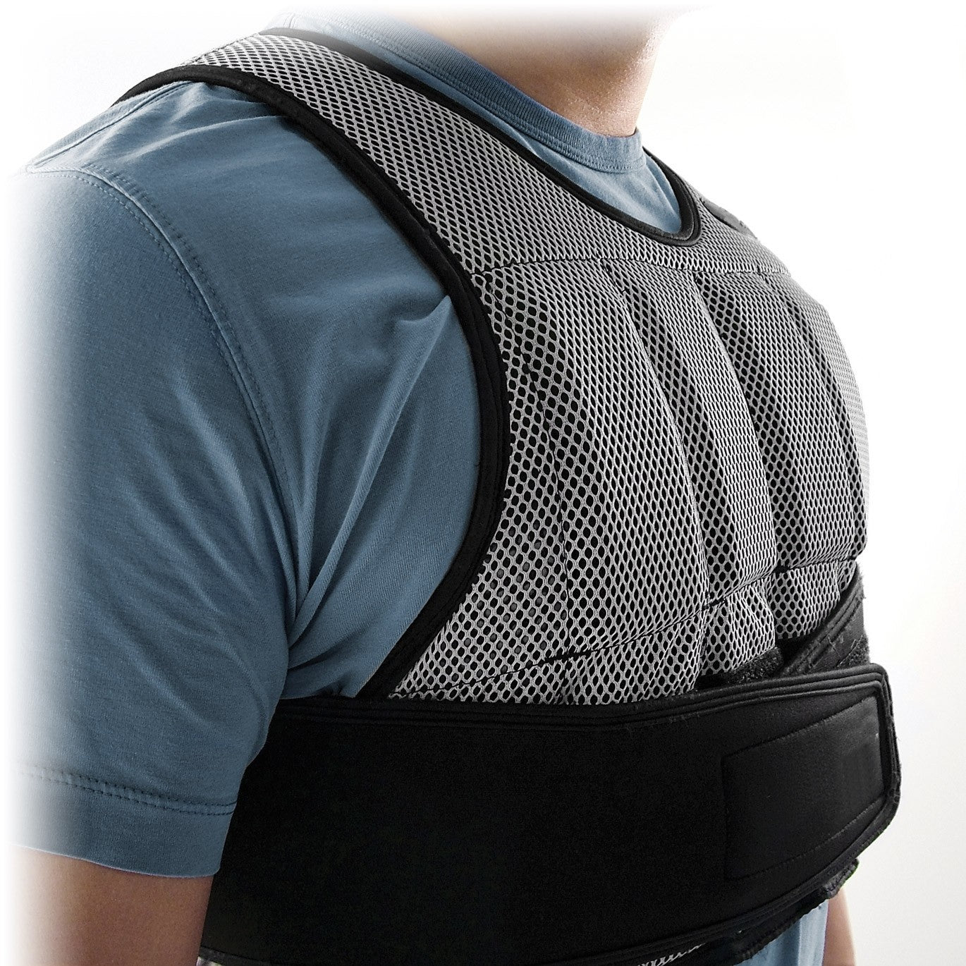 Za a ova treningova vesta SKLZ Weighted Vest BBALLTOWN