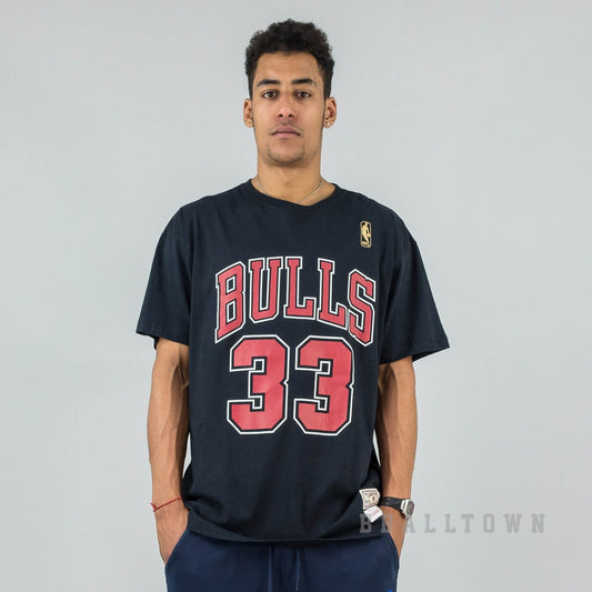 MITCHELL & NESS NBA TRADITIONAL TEE CHICAGO BULLS / SCOTTIE PIPPEN No. 33 BLACK