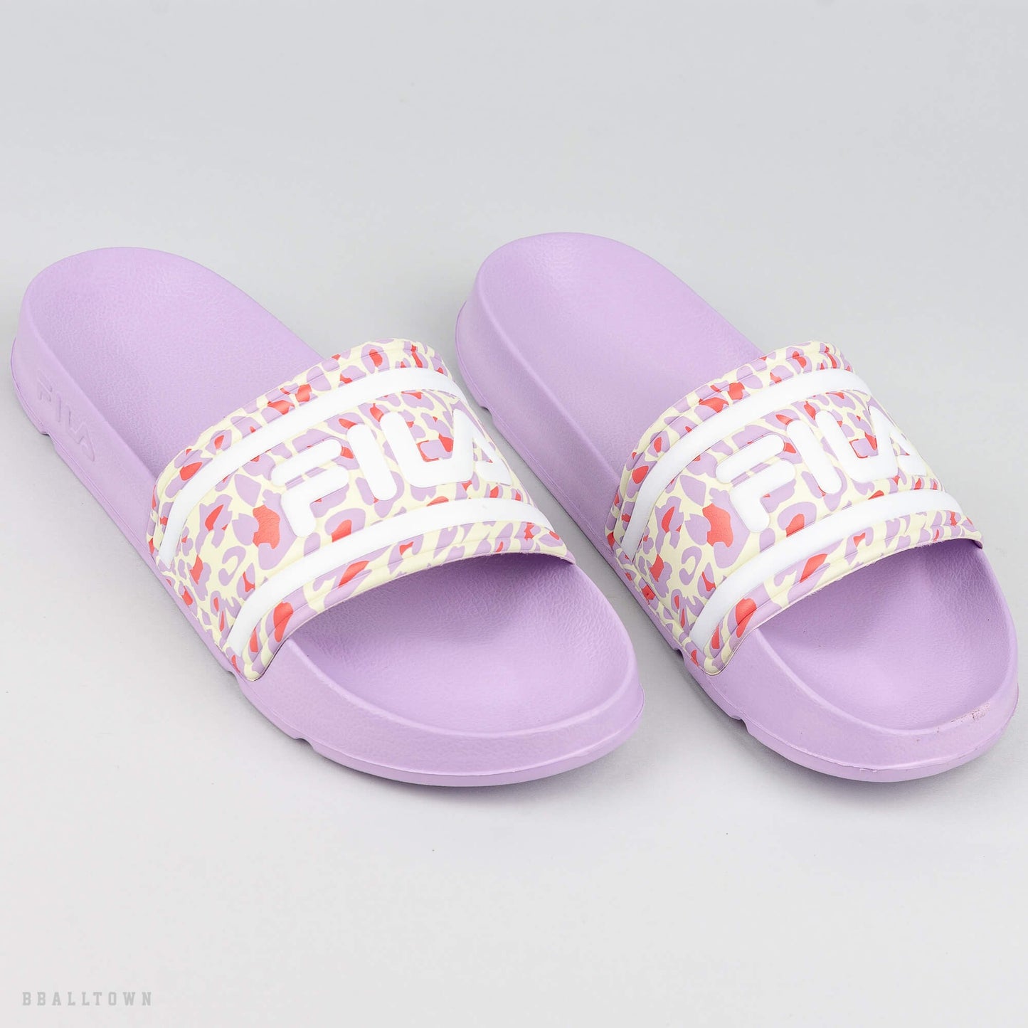 Dámske šľapky FILA MORROBAY SLIPPER QQ Wmn ORCHID PETAL LEOPARD