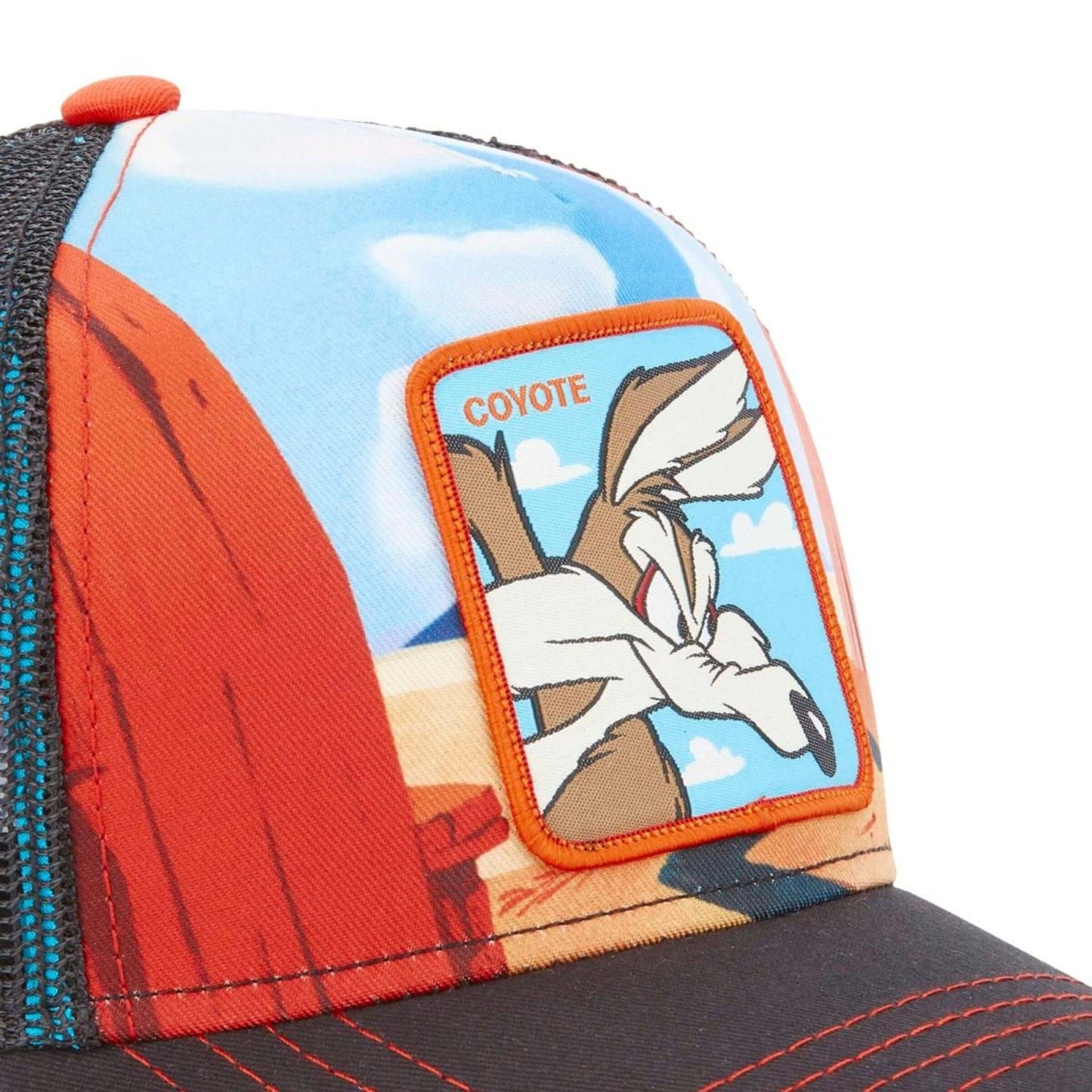 CAPSLAB ADULT TRUCKER CAP LOONEY TUNES COYOTE