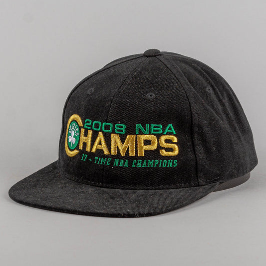 Mitchell & Ness NBA Champions Deadstock Snapback Boston Celtics Black