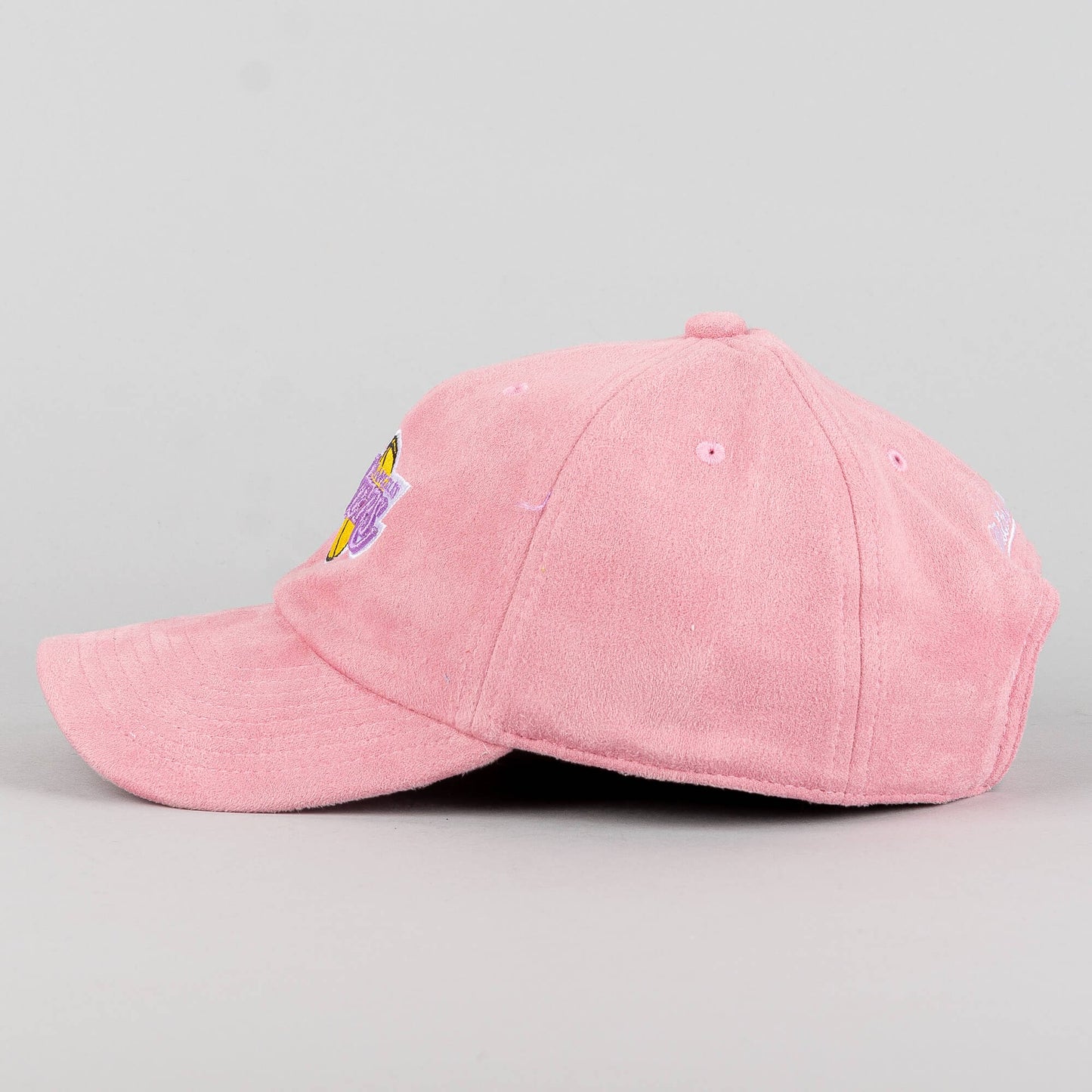 Mitchell & Ness NBA Suede Dad Strapback HWC Los Angeles Lakers Pink