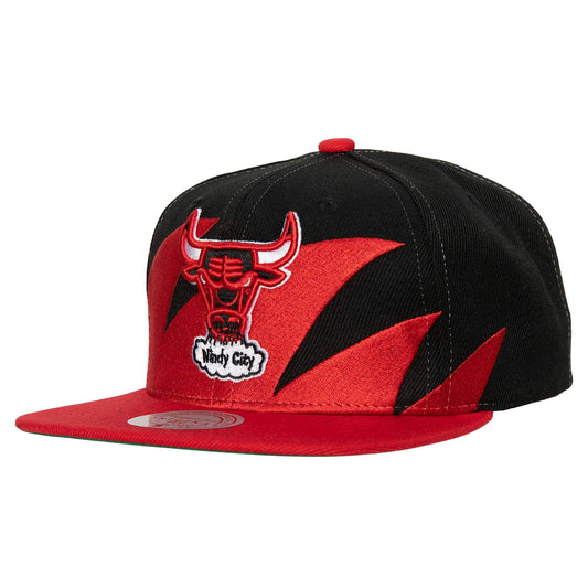 Mitchell & Ness NBA SHARKTOOTH SNAPBACK HWC CHICAGO BULLS BLACK / RED