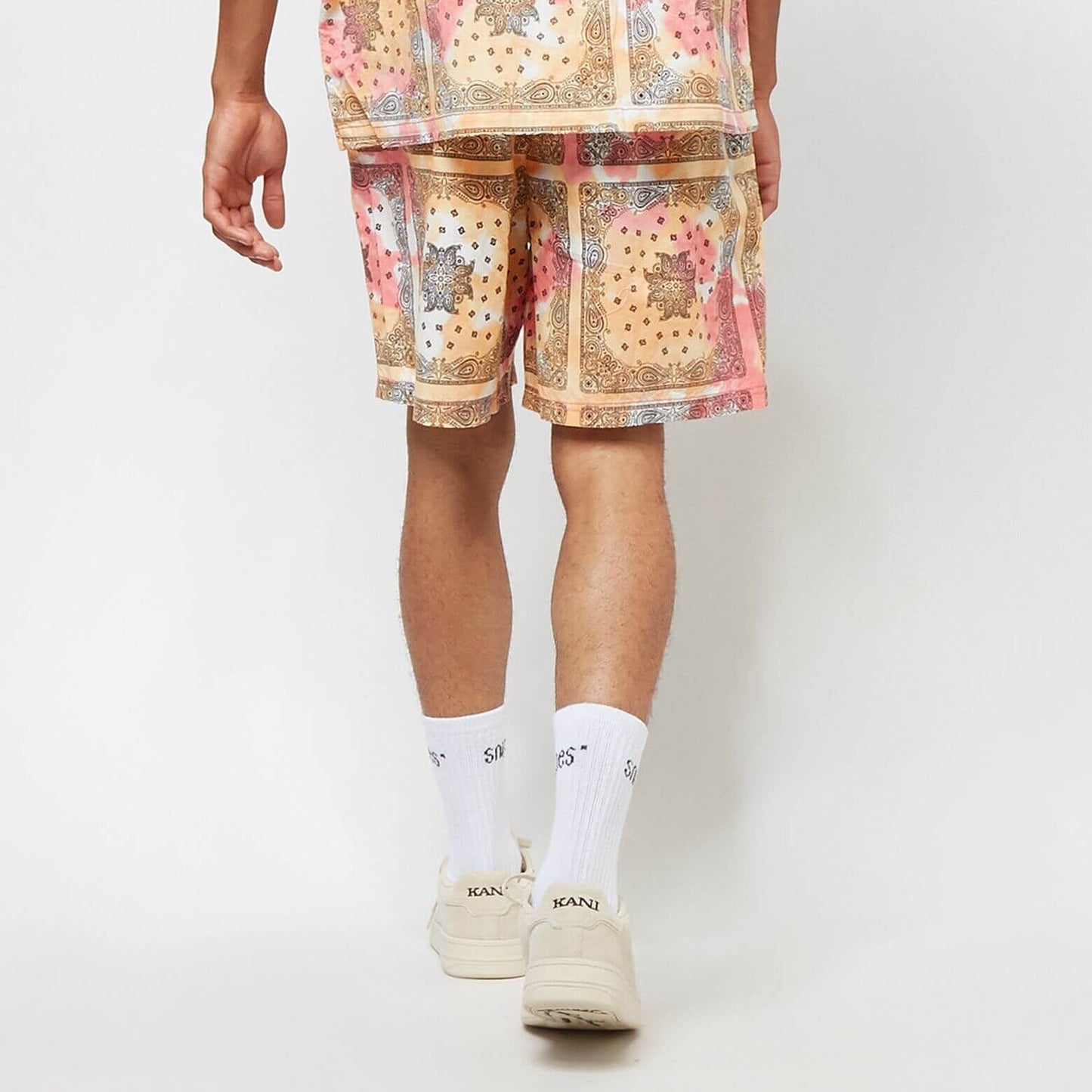 Šortky Karl Kani Small Signature Tie dye Paisley Resort Shorts oranžové