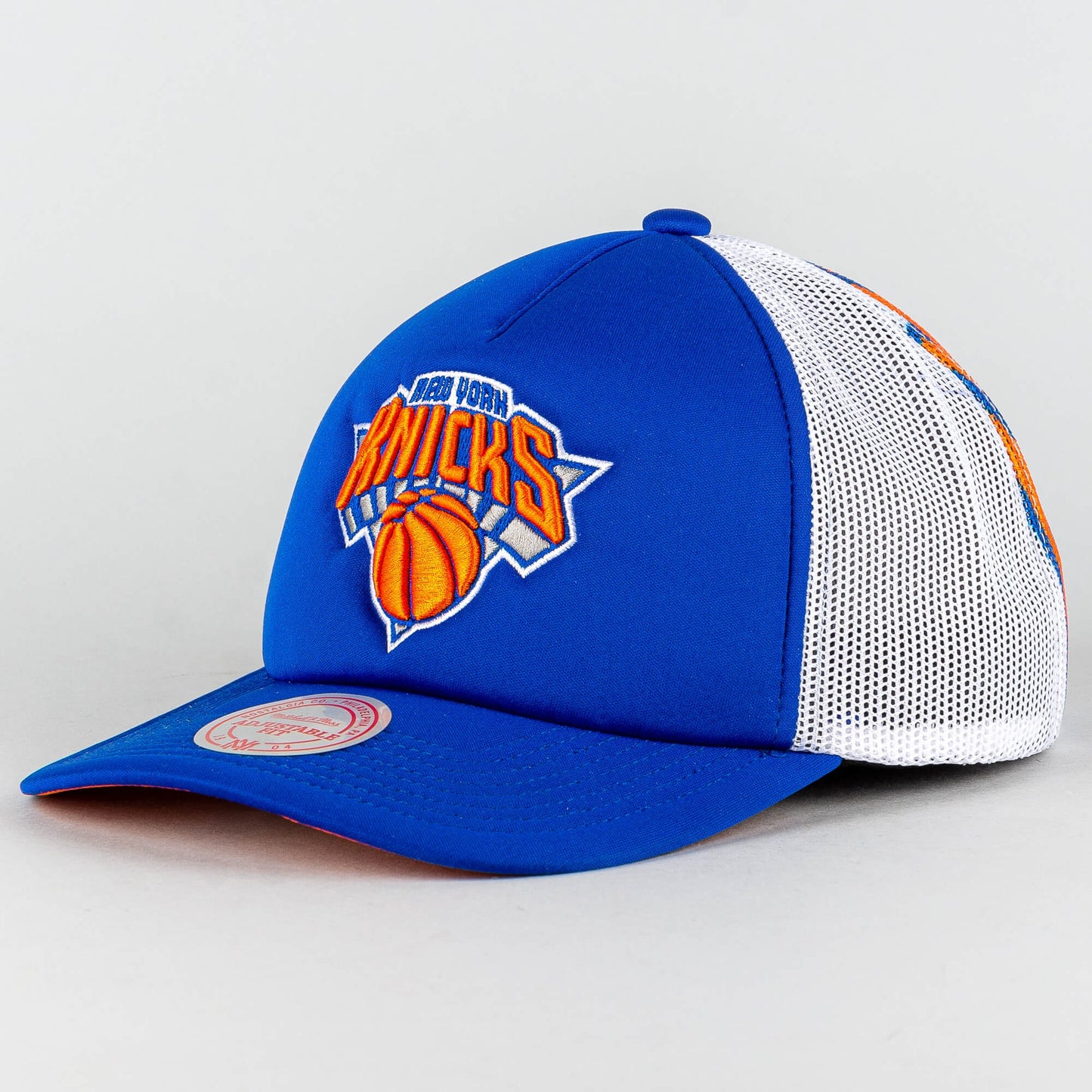 Mitchell & Ness OFF THE BACKBOARD TRUCKER NEW YORK KNICKS Blue / White