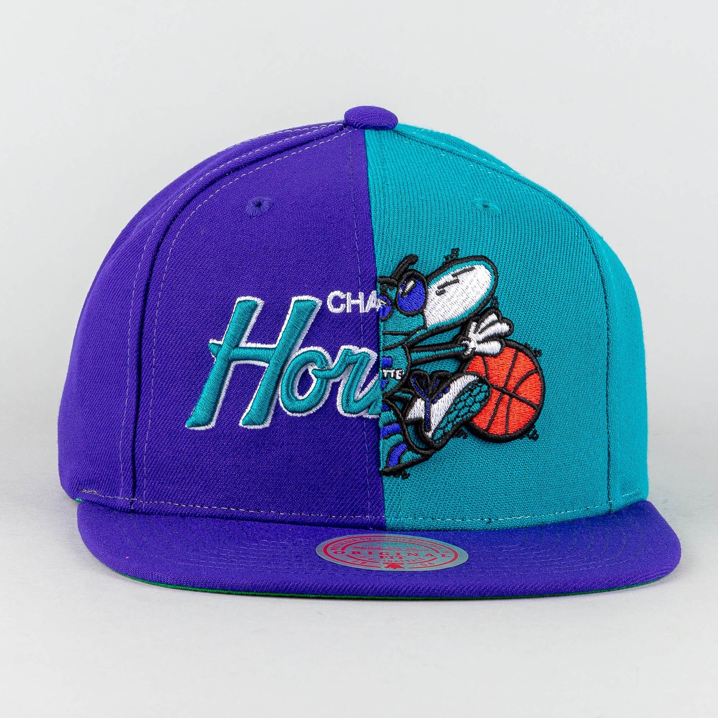 Mitchell & Ness SPLIT CROWN SNAPBACK HWC CHARLOTTE HORNETS Purple