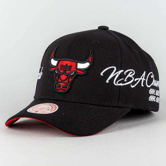 Mitchell & Ness CHAMP WRAP PRO SNAPBACK CHICAGO BULLS Black