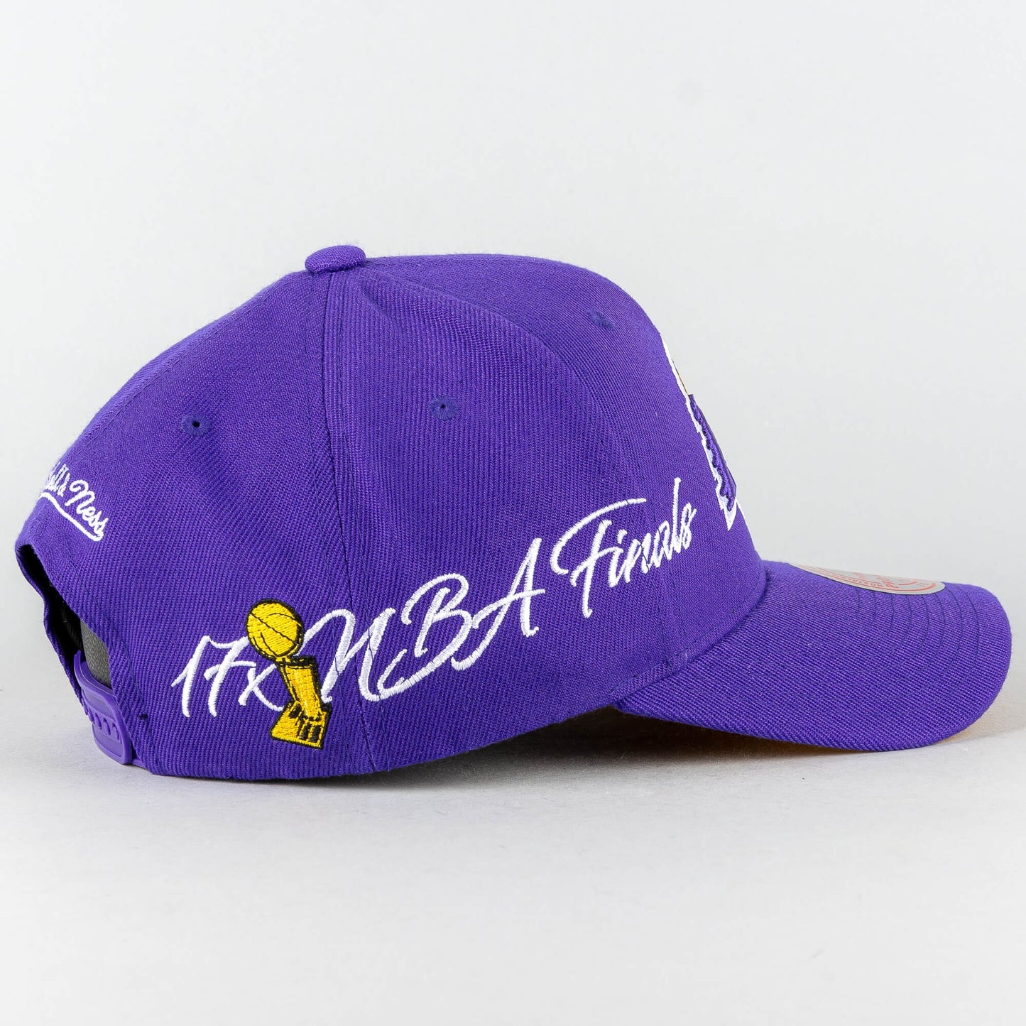 Mitchell & Ness CHAMP WRAP PRO SNAPBACK LOS ANGELES LAKERS Purple