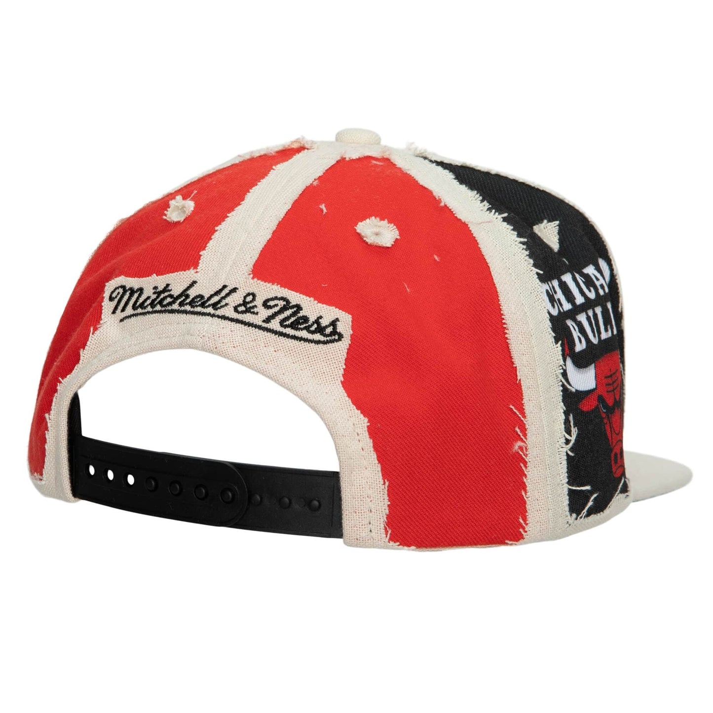 Mitchell & Ness CUT AWAY SNAPBACK NBA CHICAGO BULLS OFF WHITE