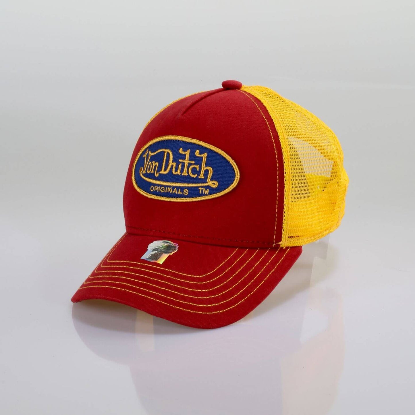 Šiltovka so sieťkou Von Dutch Originals Boston Oval Patch červená/žltá