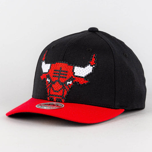 Mitchell & Ness 8-Bit XL Classic Red Chicago Bulls Black