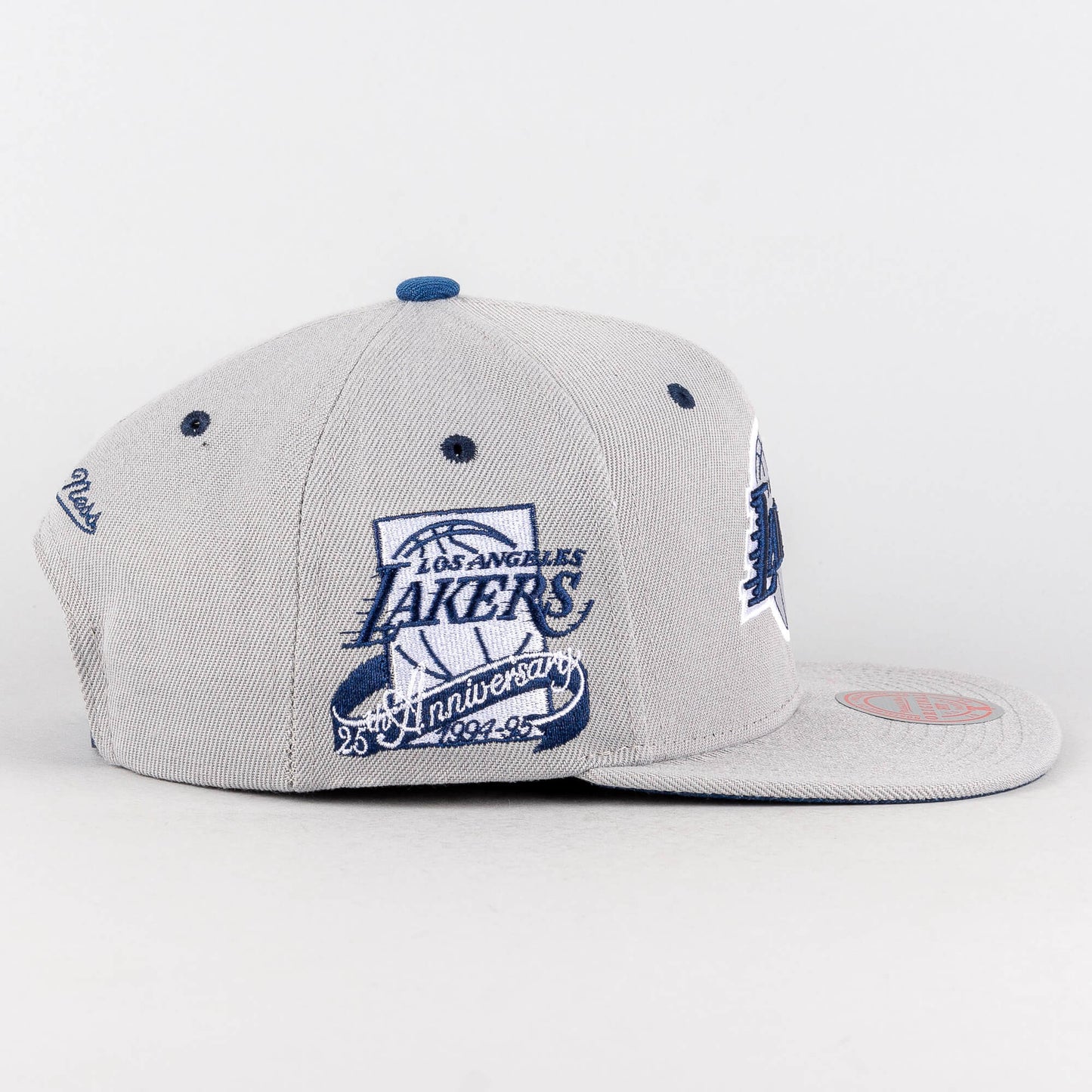 Mitchell & Ness The District Snapback Los Angeles Lakers Grey