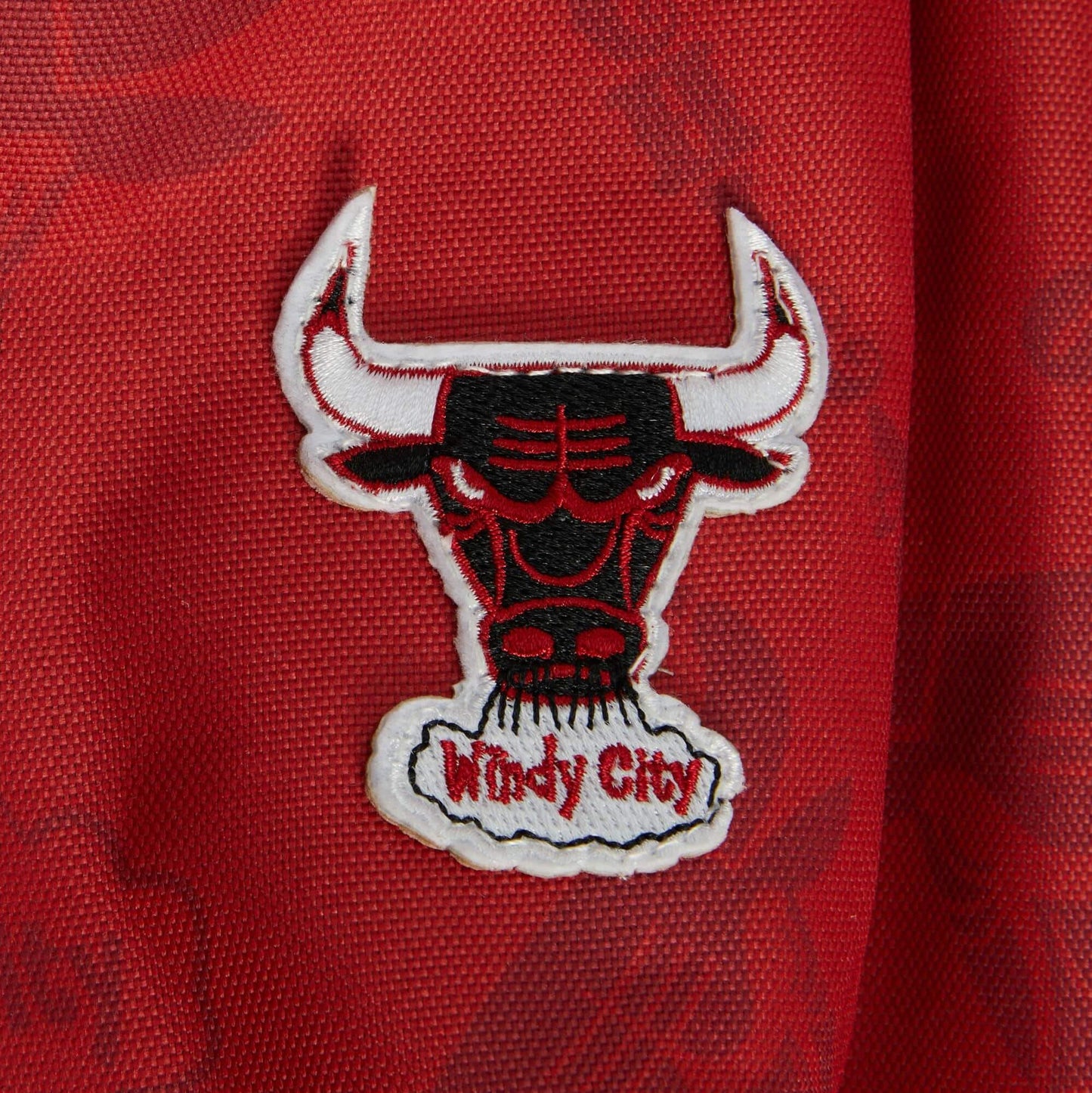 Batoh Mitchell & Ness NBA Team Logo Backpack Chicago Bulls červený