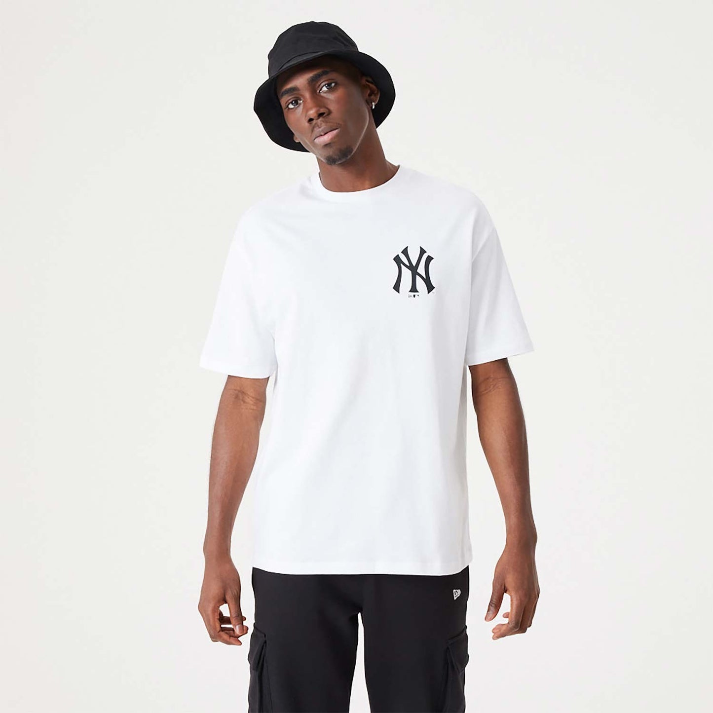 NEW ERA New York Yankees MLB Floral Graphic White Oversized T-Shirt White