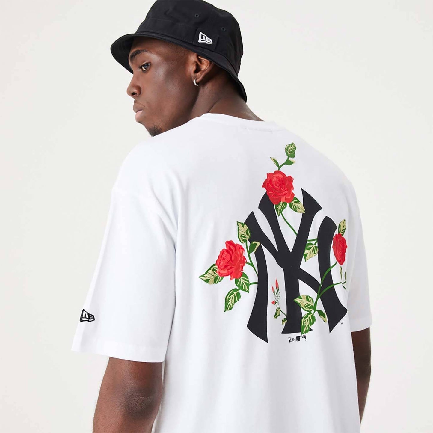 NEW ERA New York Yankees MLB Floral Graphic White Oversized T-Shirt White