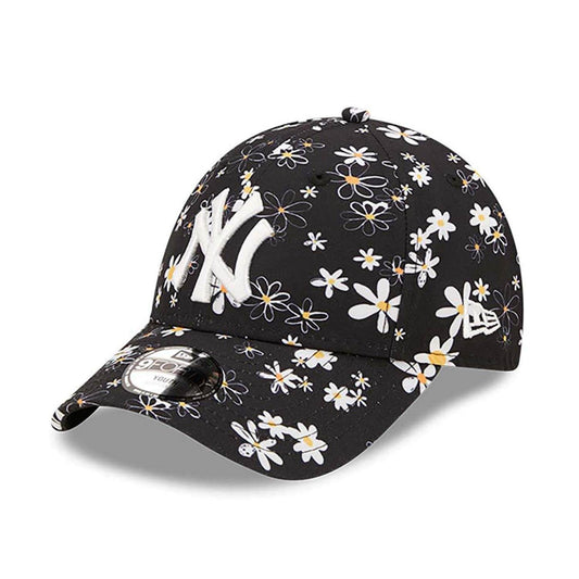 New Era MLB New York Yankees Youth All Over Print Daisy Black 9Forty Adjustable Cap Black