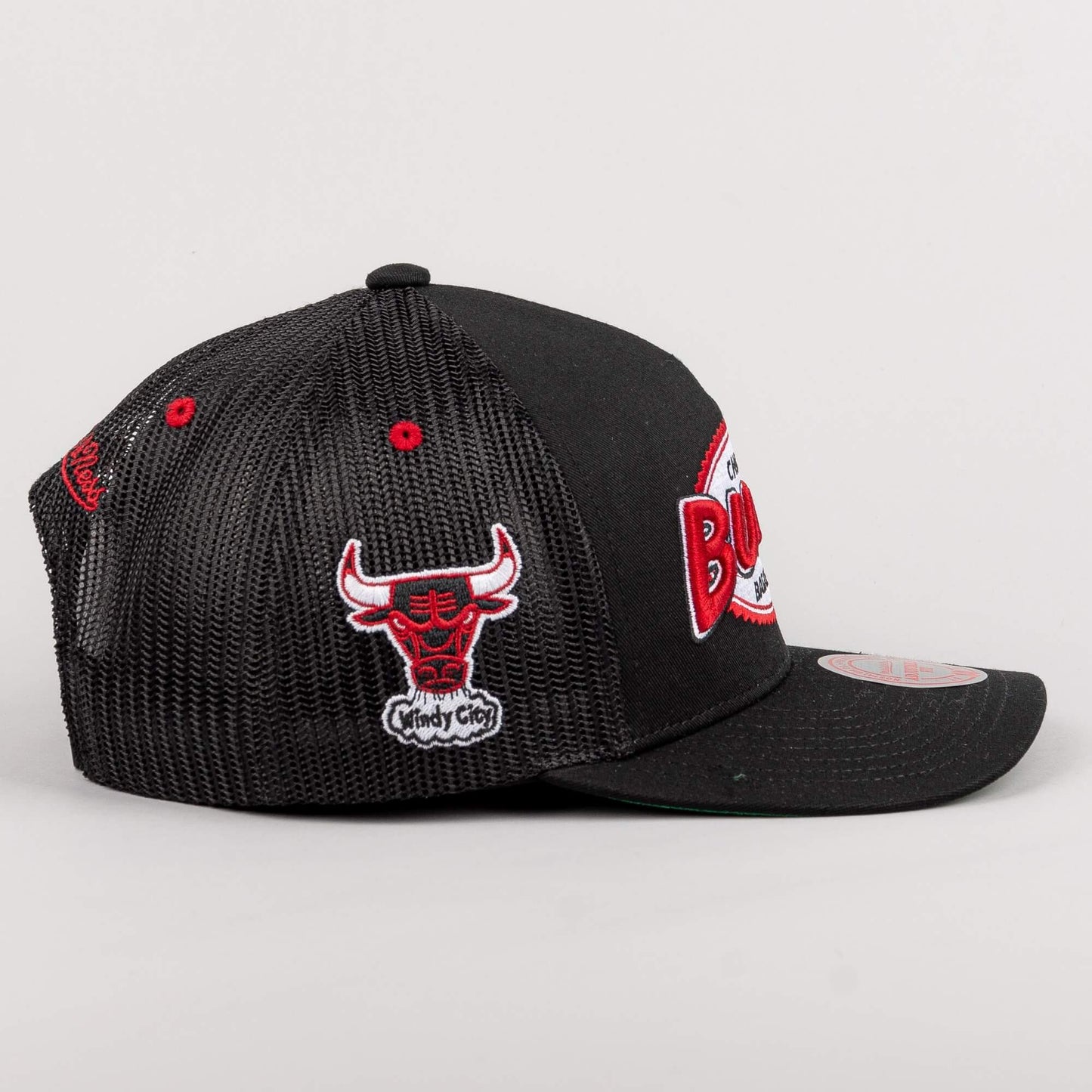 Mitchell & Ness NBA Team Seal Trucker HWC Chicago Bulls Black