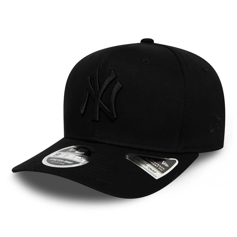 New Era MLB New York Yankees Tonal Black 9FIFTY Stretch Snap Cap