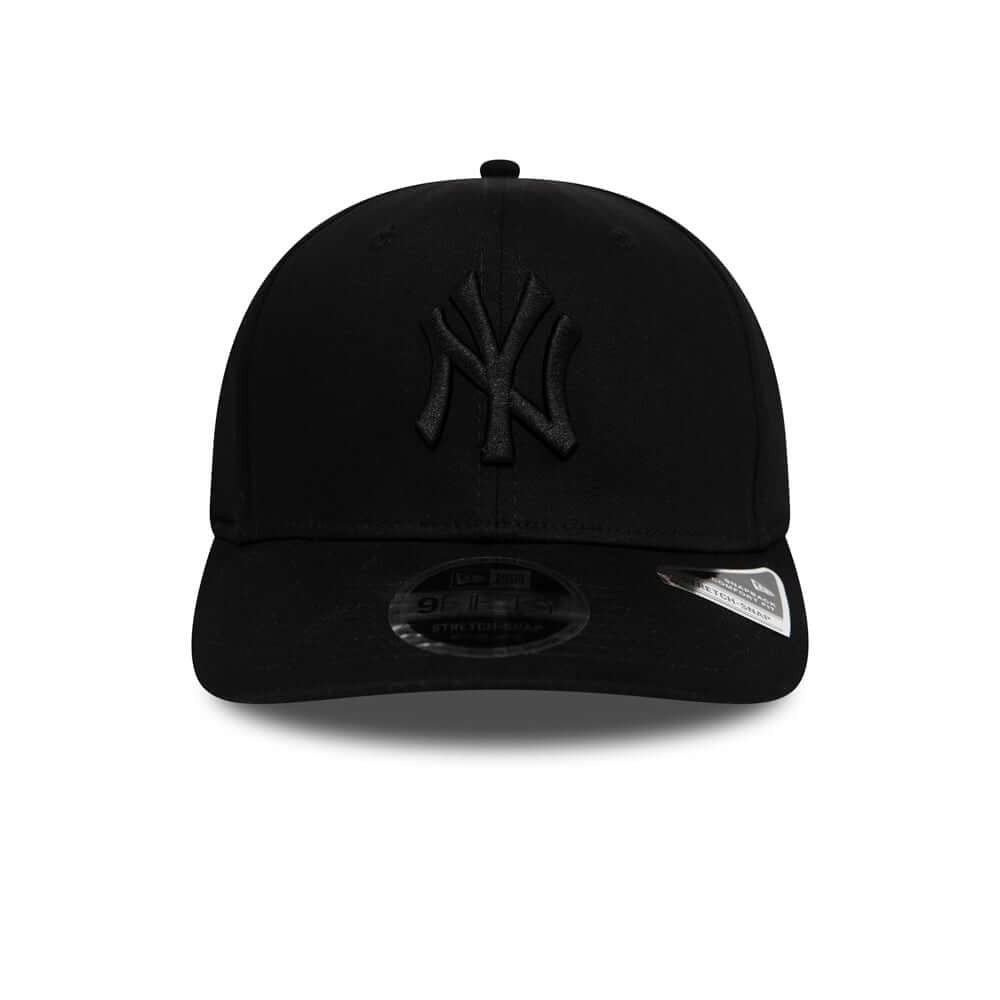 New Era MLB New York Yankees Tonal Black 9FIFTY Stretch Snap Cap