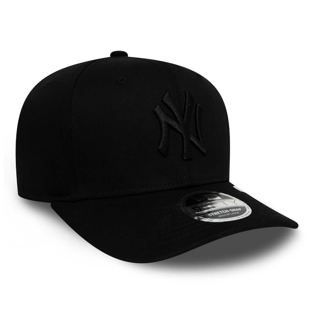 New Era MLB New York Yankees Tonal Black 9FIFTY Stretch Snap Cap