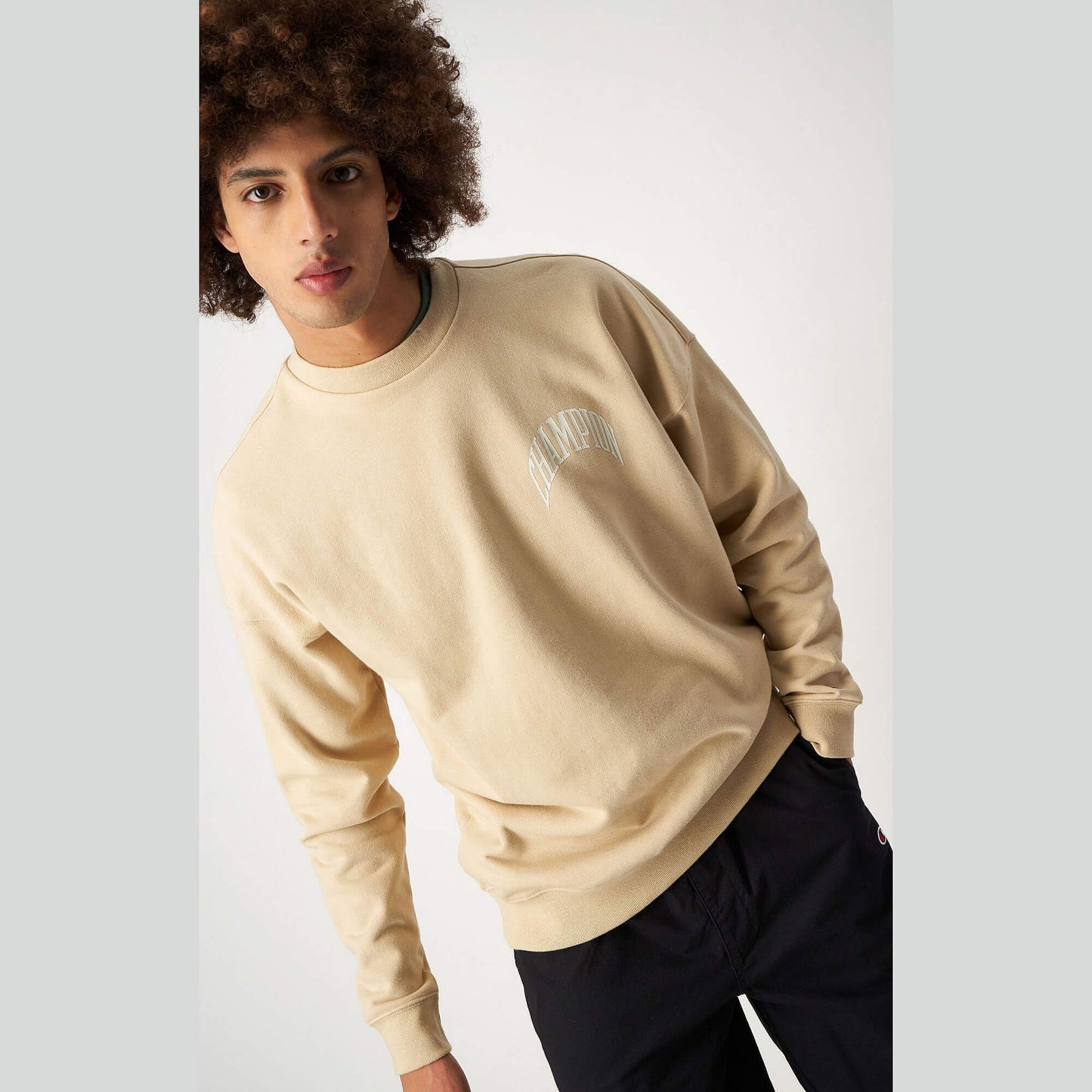 Mikina Champion city explorer Knitted crewneck sweatshirt piesková