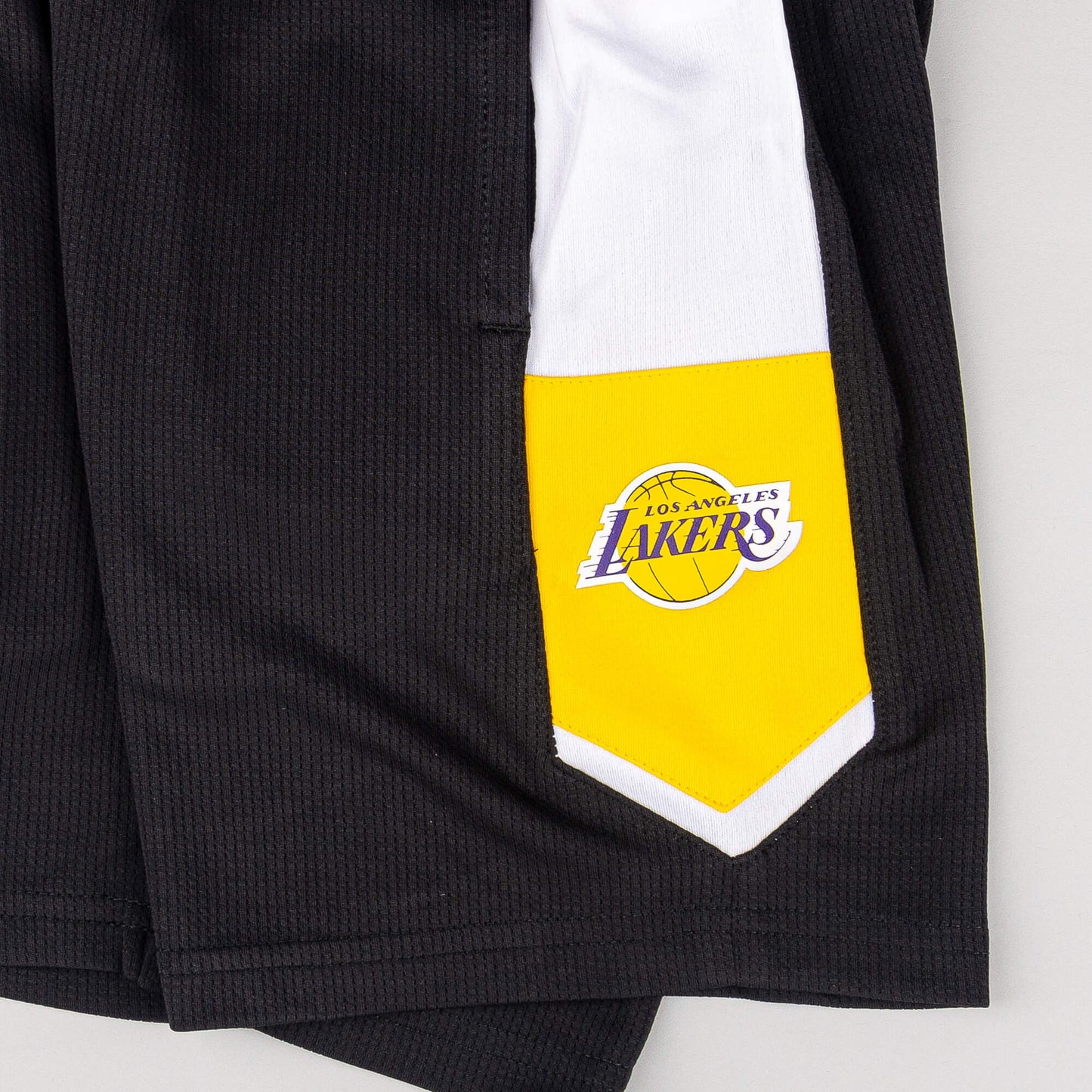 Detské basketbalové šortky OUTERSTUFF NBA HOME GAME SHORT LOS ANGELES LAKERS (od 4 do 7 rokov) čierne