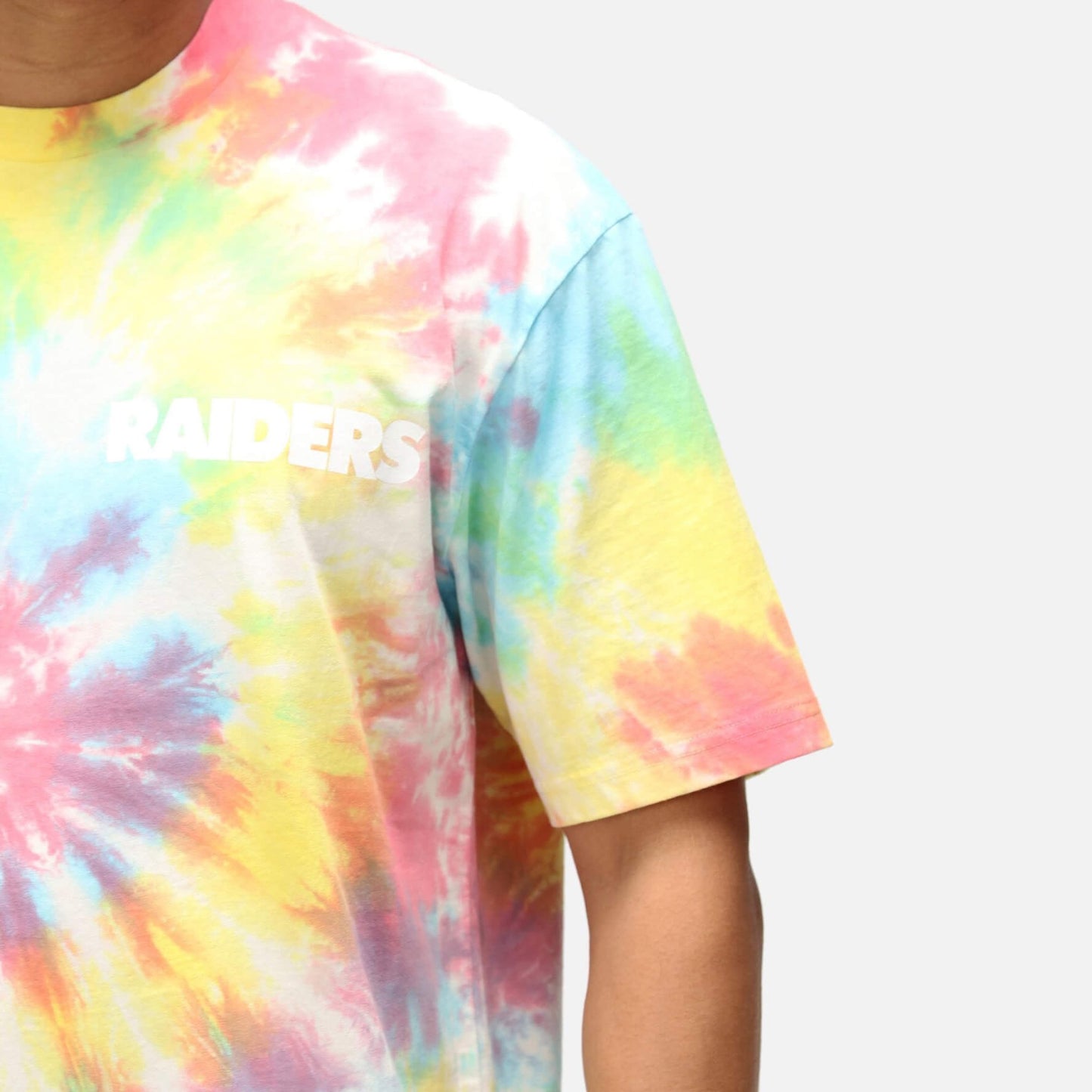 Re:Covered NFL Raiders Shield Rainbow Tie Dye Relaxed T-Shirt