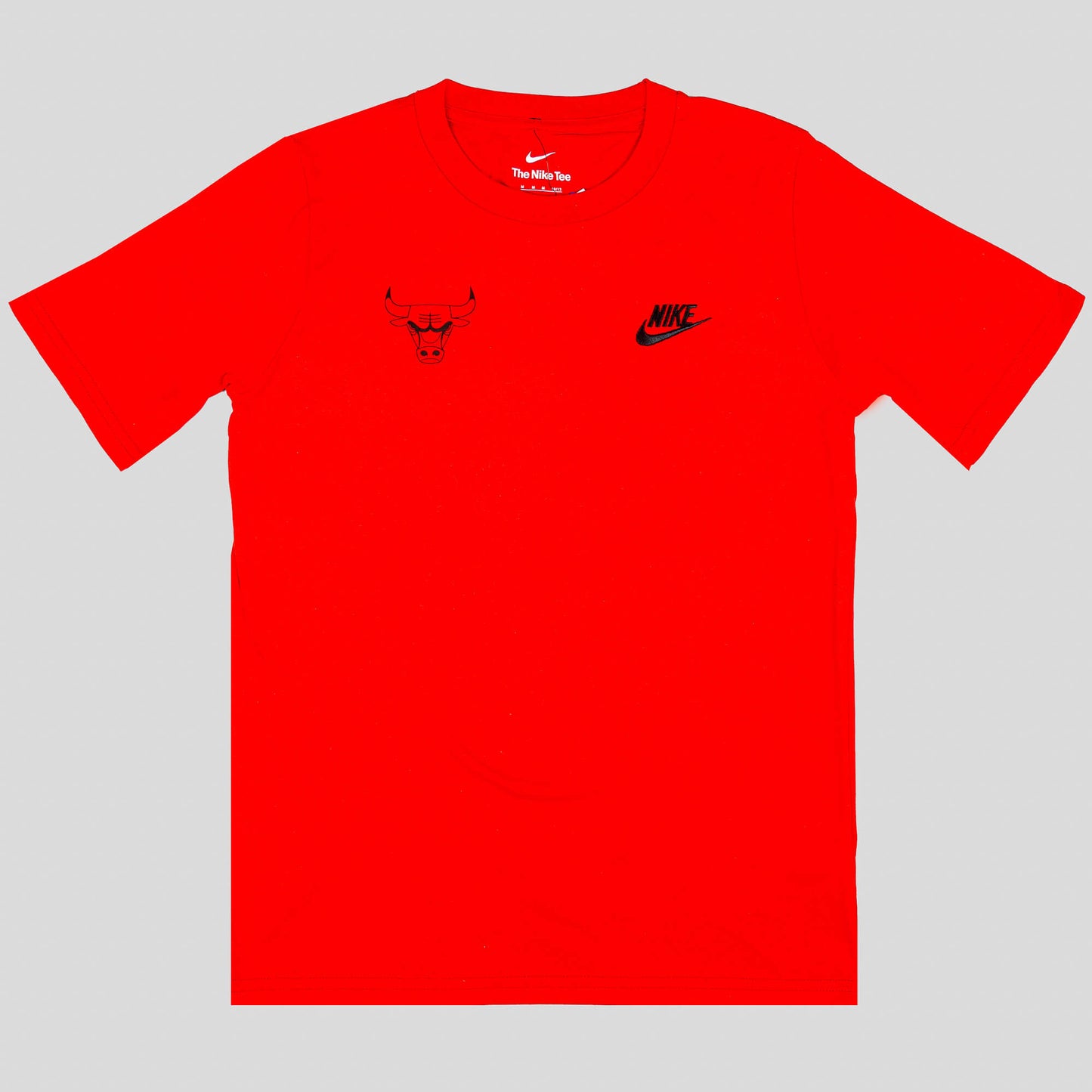 Nike Nba Nk Essential Ss Club Tee - 8-20 Chicago Bulls Red